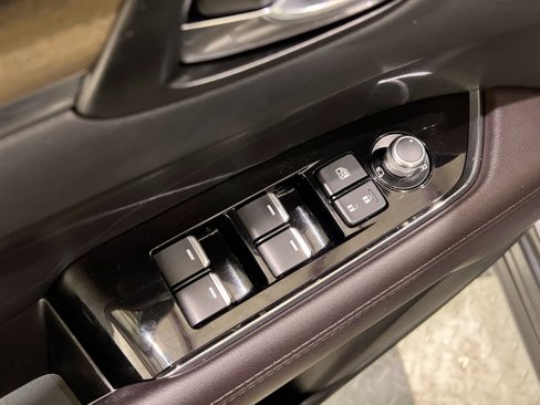 Used 2019 MAZDA CX-5 Signature image 32