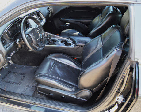 Used 2017 Dodge Challenger SXT Plus image 11