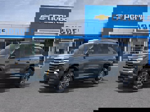 New 2026 Chevrolet Traverse LT image 2