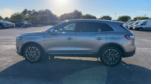 Used 2020 Lincoln Nautilus Reserve image 34