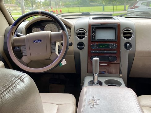 Used 2006 Ford F150 Lariat image 22