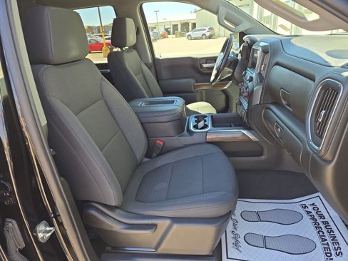 Used 2021 Chevrolet Silverado 1500 RST image 17