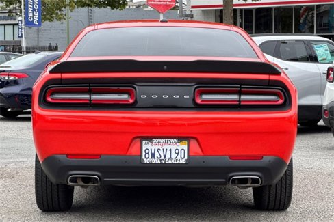 Used 2018 Dodge Challenger SXT w/ Blacktop Package image 5
