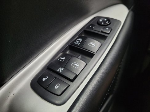 Used 2019 Dodge Journey SE w/ Connectivity Group image 27