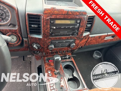 Used 2011 Nissan Titan SV w/ SV Value Truck Pkg image 14