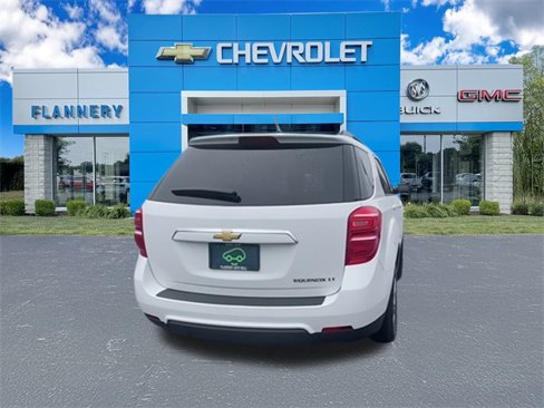 Certified 2016 Chevrolet Equinox LT w/ Convenience Package image 8