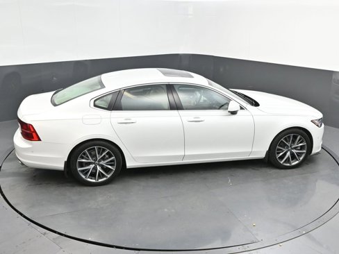Used 2017 Volvo S90 T5 Momentum w/ Vision Package image 24