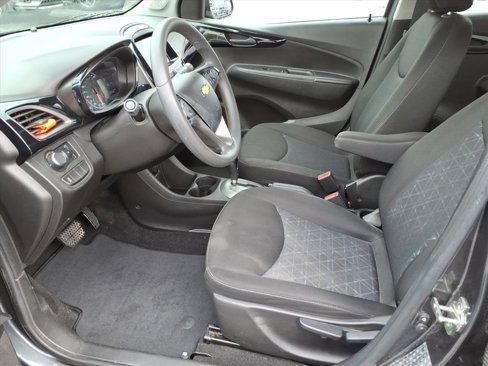 Used 2020 Chevrolet Spark LT image 5