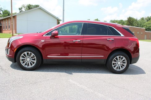 Used 2018 Cadillac XT5 Luxury w/ Driver Awareness Package image 6