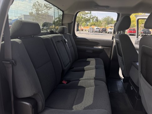 Used 2008 GMC Sierra 1500 SLE w/ Sierra NFL Edition image 27