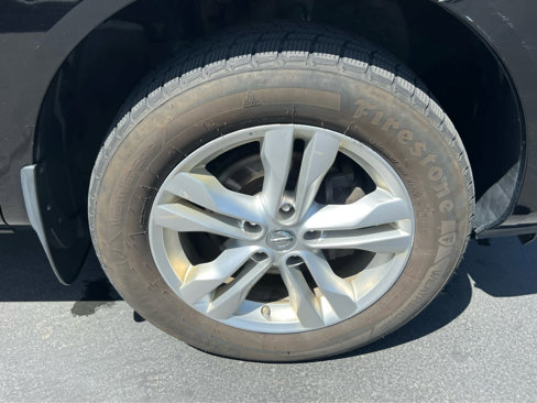Used 2013 Nissan Rogue SV image 15