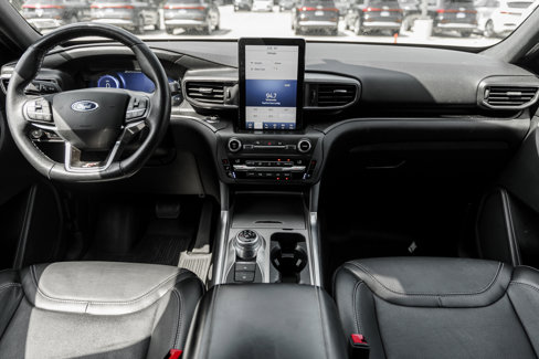 Used 2020 Ford Explorer ST w/ Premium Technology Package image 8