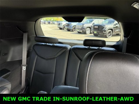 Used 2021 Cadillac XT6 Premium Luxury image 8