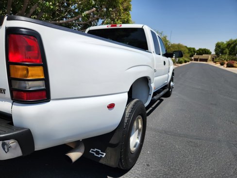 Used 2003 Chevrolet Silverado 3500 LT image 5