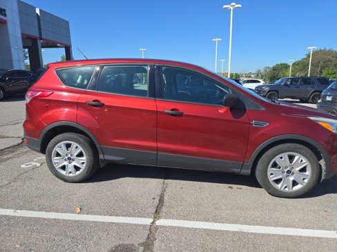 Used 2015 Ford Escape S image 3
