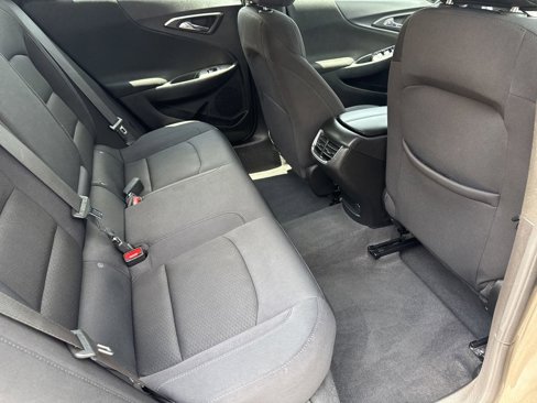 Used 2023 Chevrolet Malibu LT image 34
