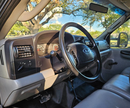 Used 2007 Ford F250 XL image 13