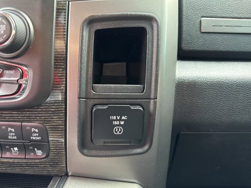 Used 2014 RAM 1500 Limited image 44