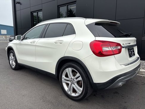 Used 2017 Mercedes-Benz GLA 250 4MATIC image 3
