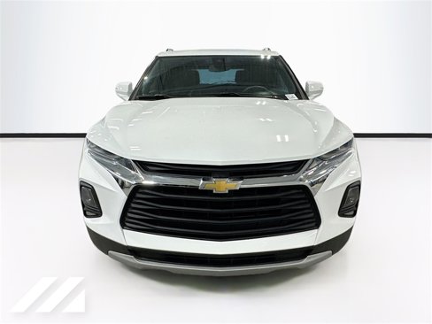 Used 2021 Chevrolet Blazer LT image 2