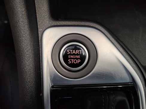 Used 2025 Nissan Sentra SV image 31