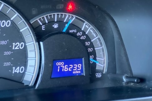 Used 2012 Toyota Camry SE image 23