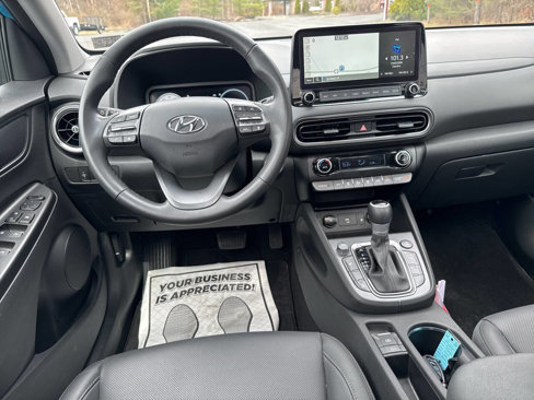 Used 2022 Hyundai Kona Limited w/ Cargo Package image 12