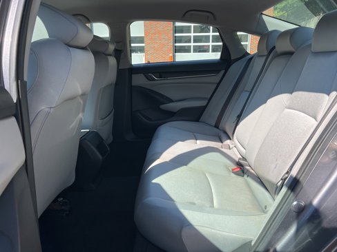 Used 2019 Honda Accord LX image 23