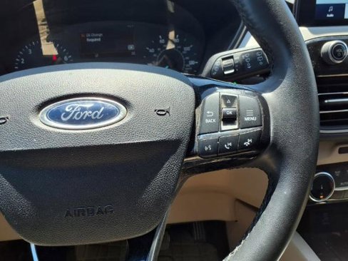 Used 2022 Ford Escape SEL image 20