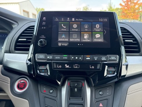Used 2018 Honda Odyssey EX image 17