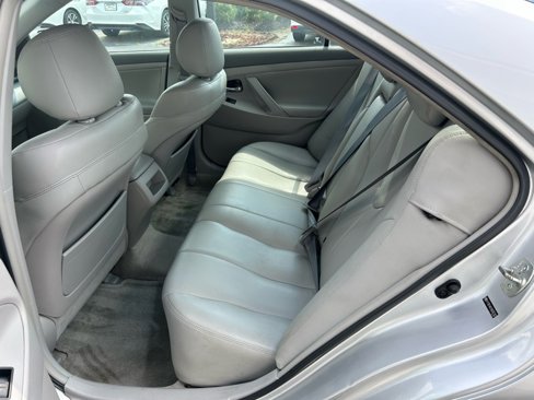 Used 2009 Toyota Camry LE image 22