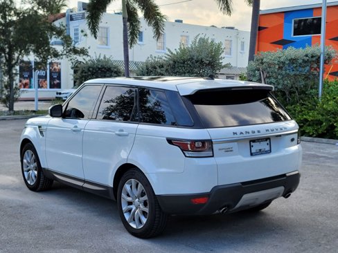 Used 2016 Land Rover Range Rover Sport HSE image 7