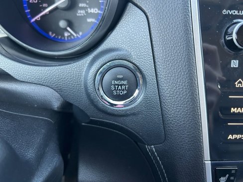 Used 2018 Subaru Outback 2.5i Limited image 36