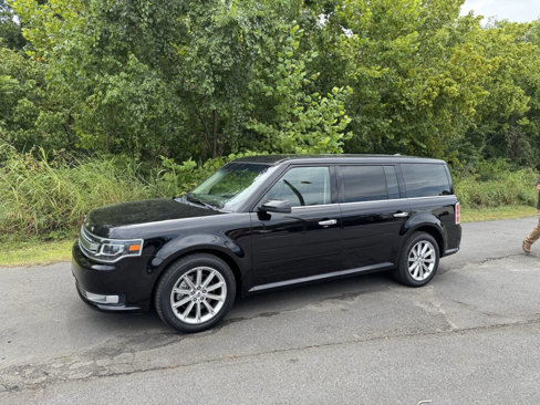 Used 2019 Ford Flex Limited image 16
