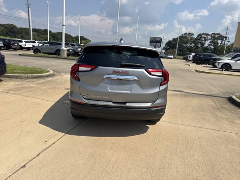 Used 2023 GMC Terrain SLE w/ LPO, Floor Liner Package image 24