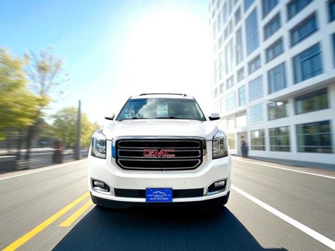 Used 2018 GMC Yukon SLT image 8