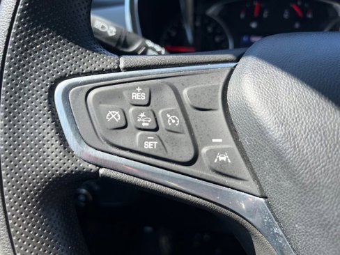 Used 2023 Chevrolet Equinox LT image 16