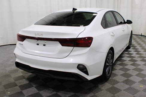 Used 2023 Kia Forte LXS w/ LXS Technology Package image 28