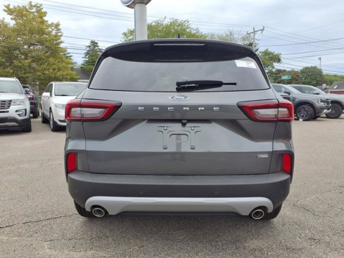 New 2025 Ford Escape SE image 6