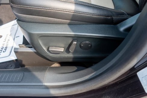 Used 2021 Ford Escape Titanium w/ Titanium Elite Package image 22