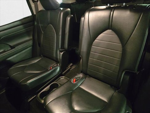 Used 2022 Toyota Highlander XLE image 15