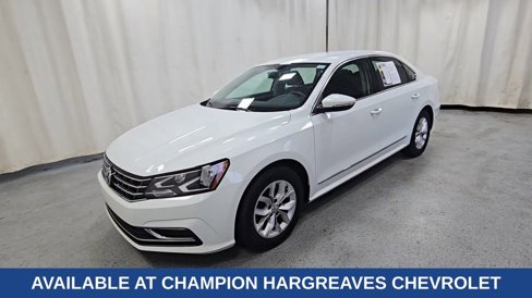 Used 2017 Volkswagen Passat 1.8T S image 6