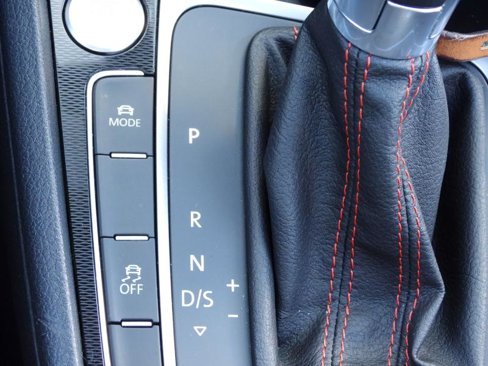 Used 2016 Volkswagen GTI SE w/ Lighting Package (SEL) image 64