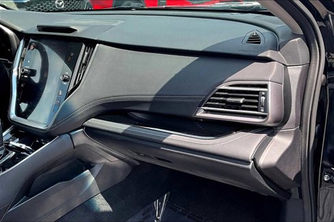 Used 2022 Subaru Legacy Limited image 18