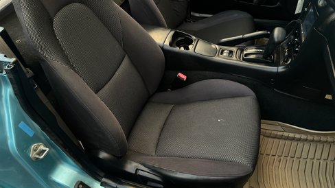 Used 2002 MAZDA MX-5 Miata LS image 32
