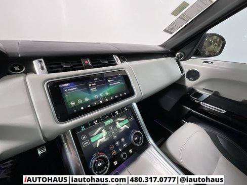 Used 2021 Land Rover Range Rover Sport SVR image 31