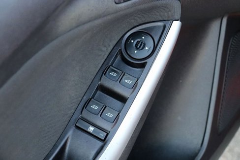 Used 2013 Ford Focus SE image 14