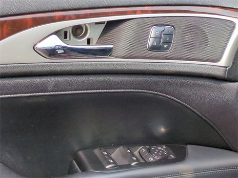 Used 2017 Lincoln MKZ Reserve w/ Climate Package image 13
