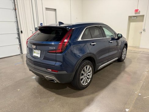 Used 2020 Cadillac XT4 Premium Luxury w/ Cold Weather Package image 5
