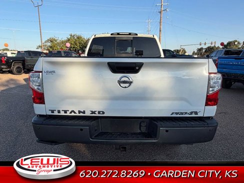 Used 2019 Nissan Titan PRO-4X w/ Pro-4x Convenience Package image 6